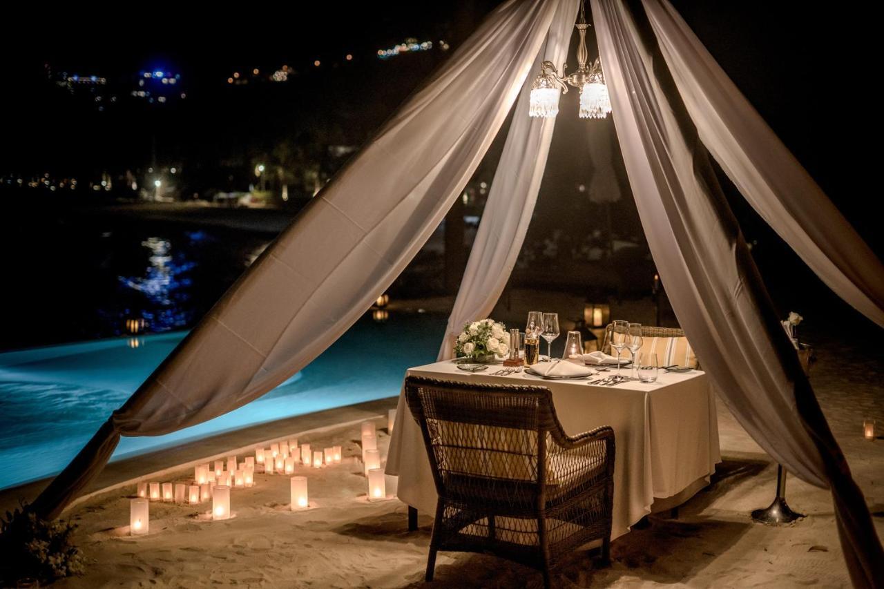 The Shore At Katathani - Adult Only - Sha Extra Plus Bagian luar foto A romantic dinner on the beach